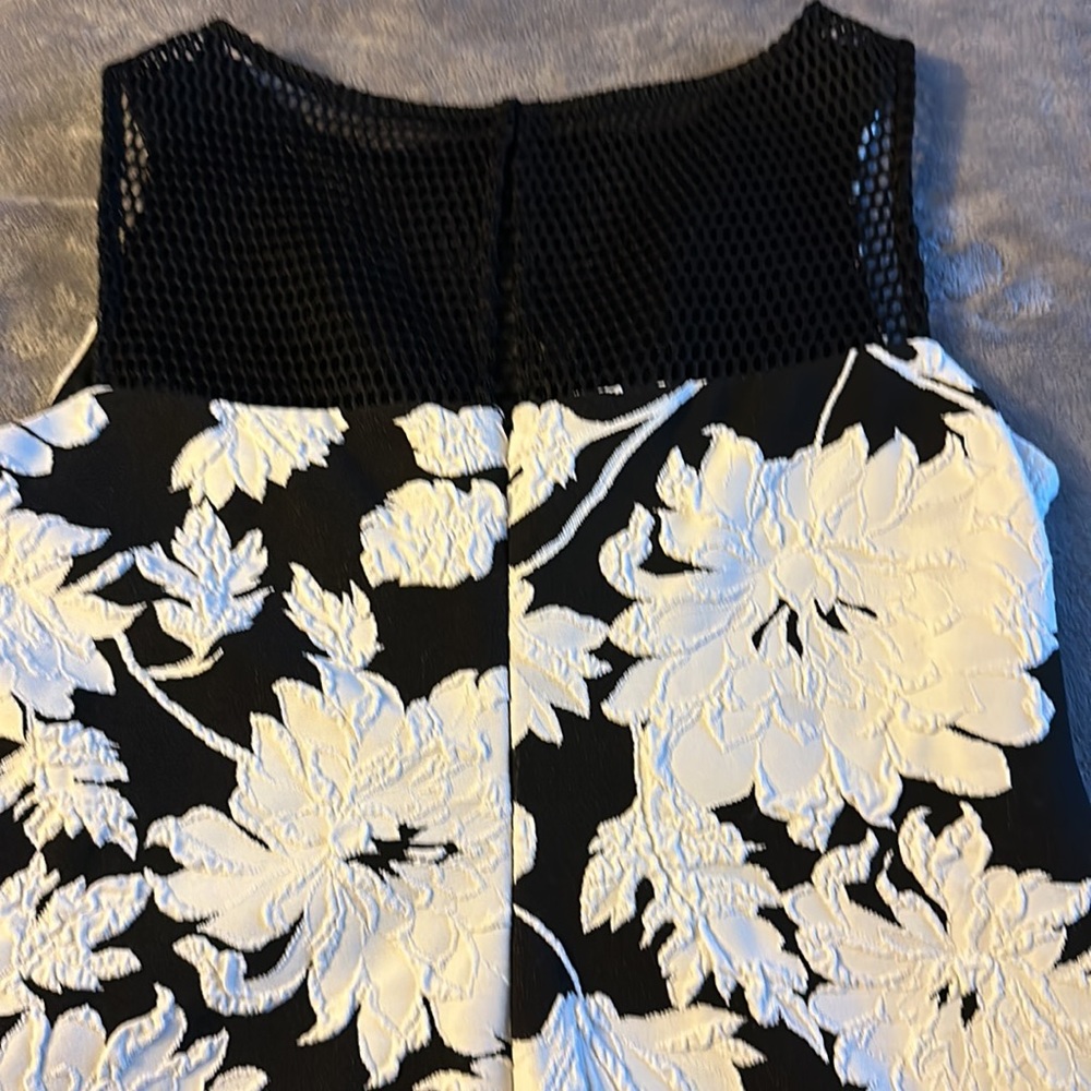 Cache dress - Picture 5 of 5
